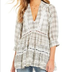 🍭Free people time out lace tunic!! NWOT!